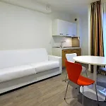 Lejlighedshotel Bb Arcimboldi 4*